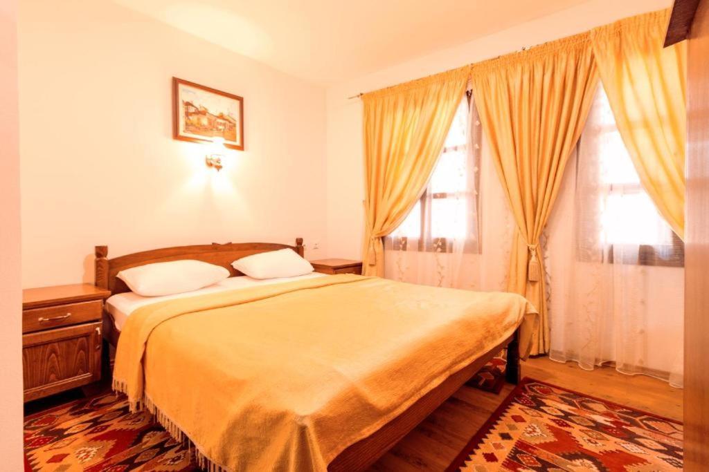 Downtown Rooms Ниш Екстер'єр фото