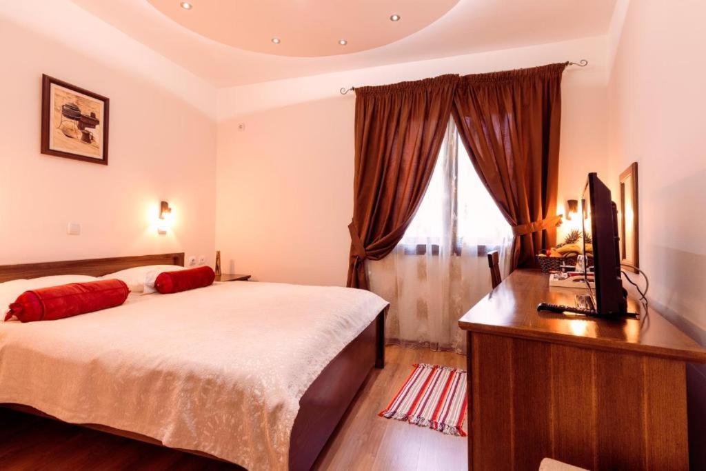 Downtown Rooms Ниш Екстер'єр фото
